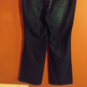 Ladies blue jeans by Lane Bryant NWT